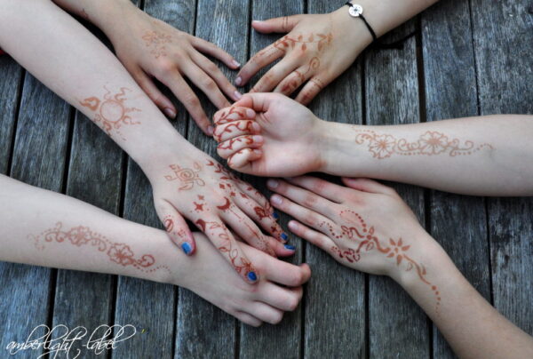 15. Geburtstag (Lotus)Blumengeburtstag Mehndi Kerzen