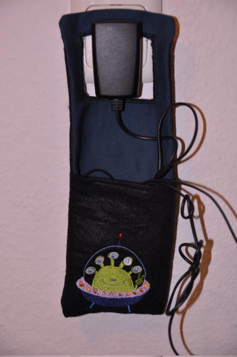 Handyaufladetasche