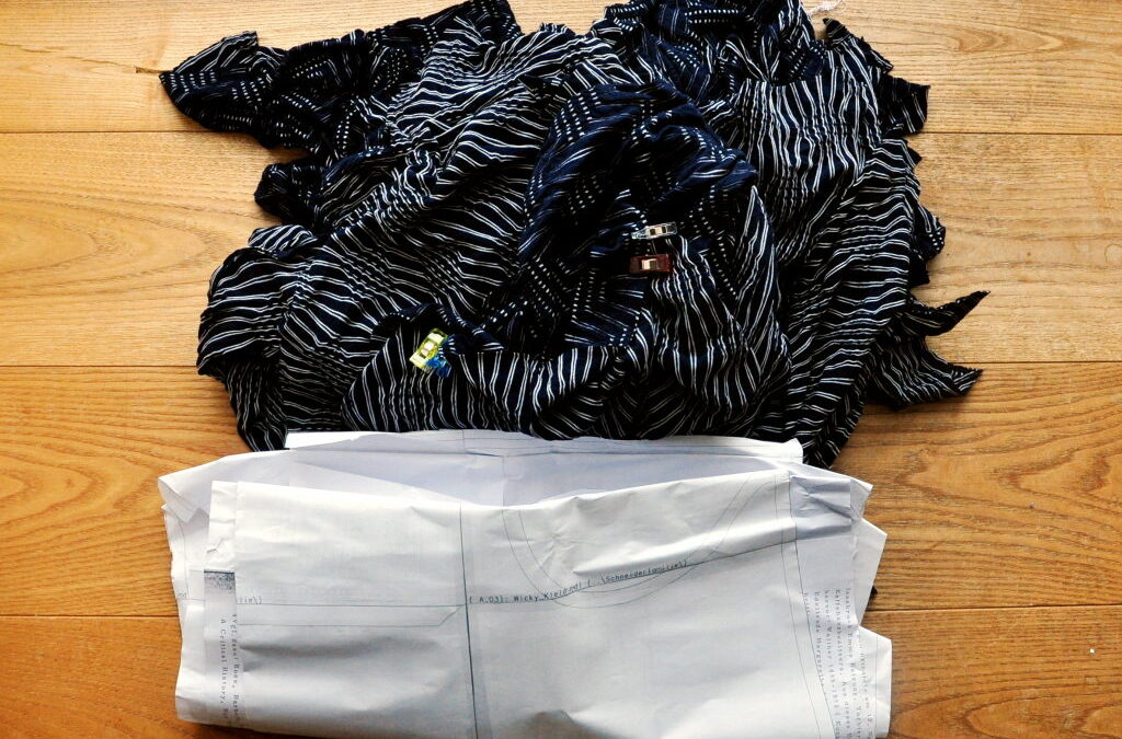 MMM: Weihnachtskleid Sew Along 2025 Zwischenstand