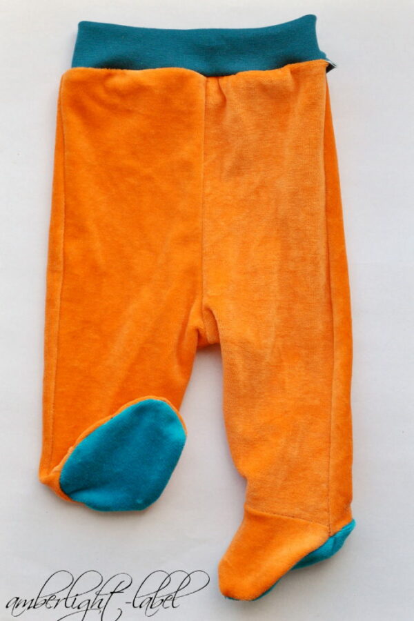 Babybags für Kara Tepe Strampler Strampelhose mit Füßchen Gr. 56 #handmadeforrefugees