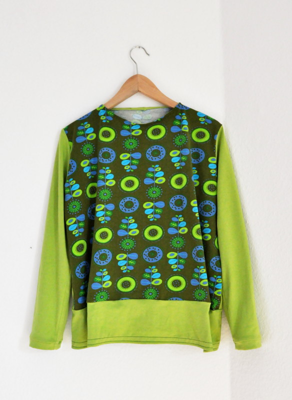 Designbeispiel Fräulein Märta von Blaubeerstern & MMM: Langarmshirt