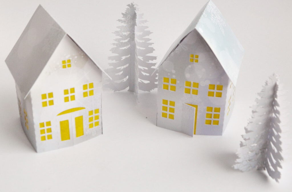 Weihnachtsgeschenk Uroma Tea Light Village von Marji Roy Teelicht Papierhäuser Plotter