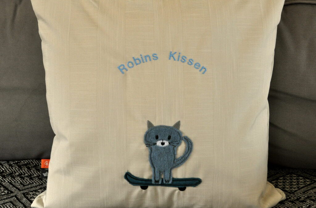 Kissen Katzenliebhaber Kindergeburtstag personalisiertes Geschenk